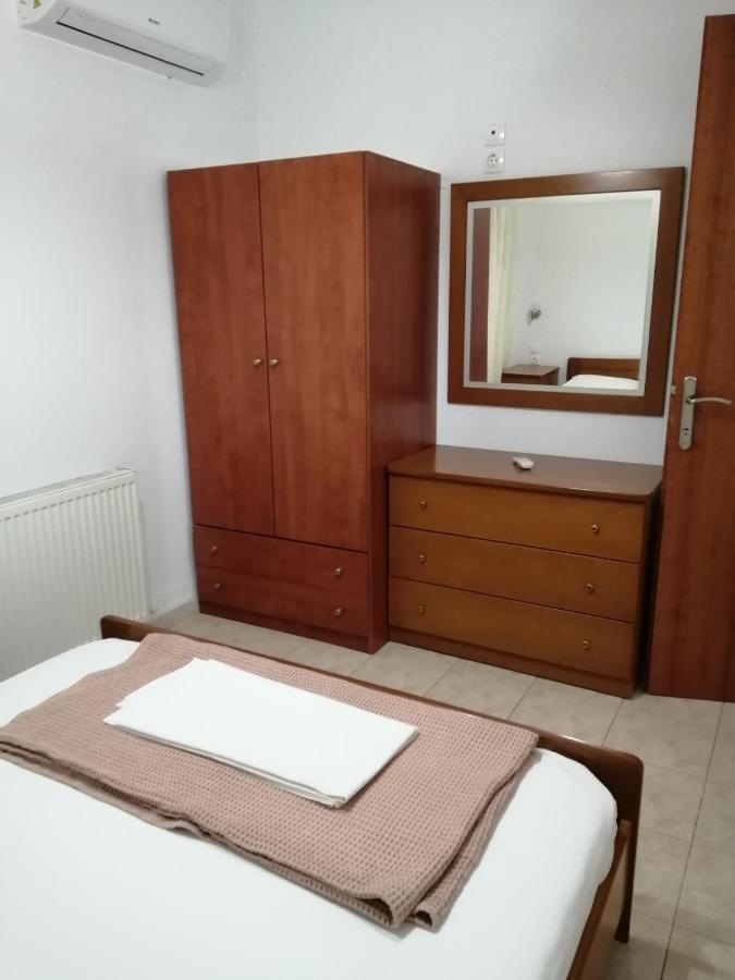 Irini Apartments 克拉默特 外观 照片
