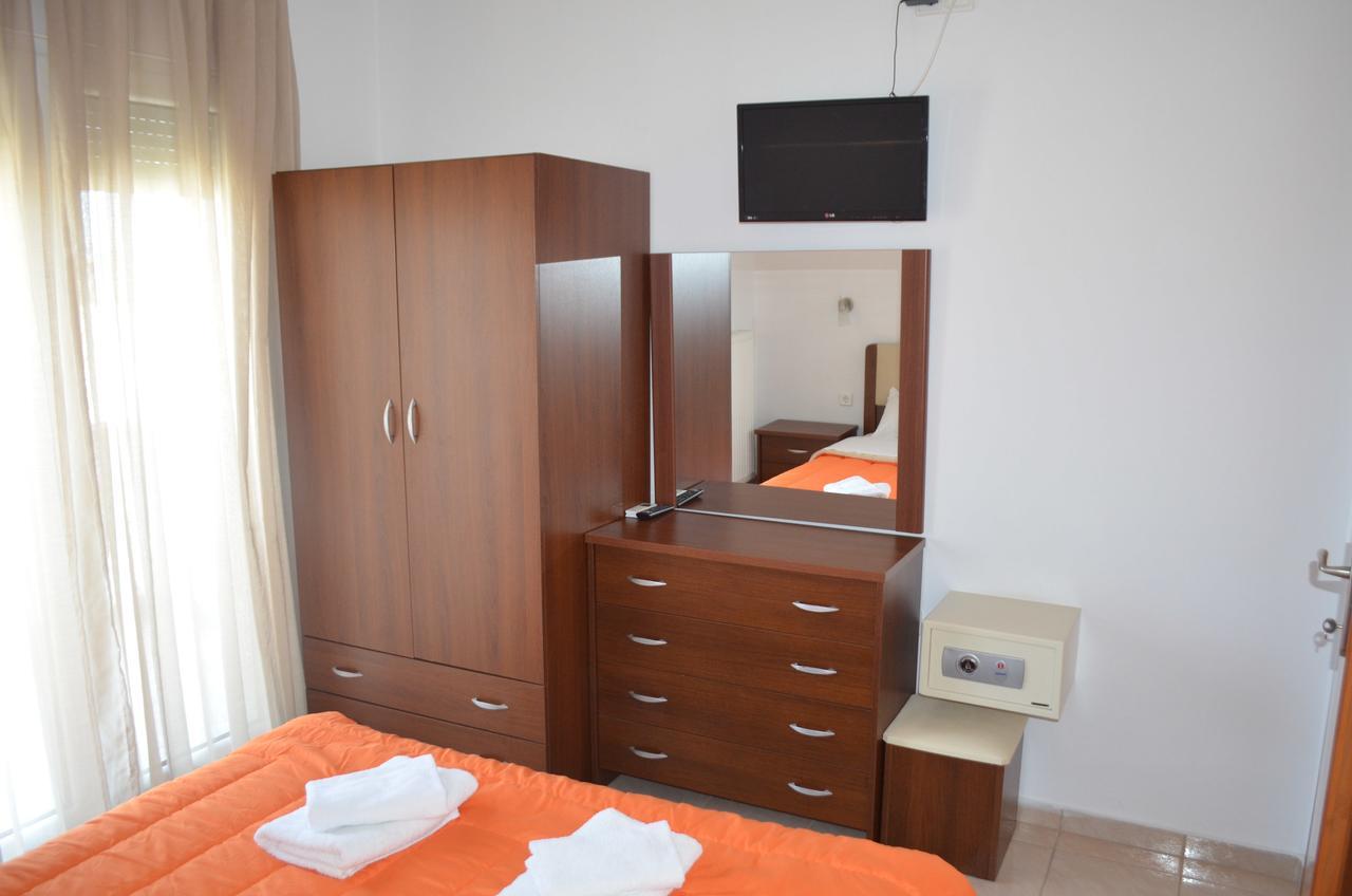 Irini Apartments 克拉默特 外观 照片